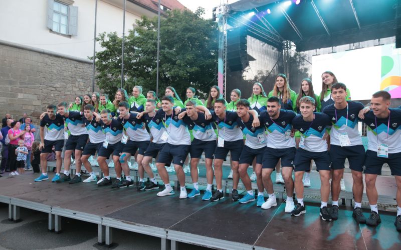 ofem slovenska reprezentanca.JPG