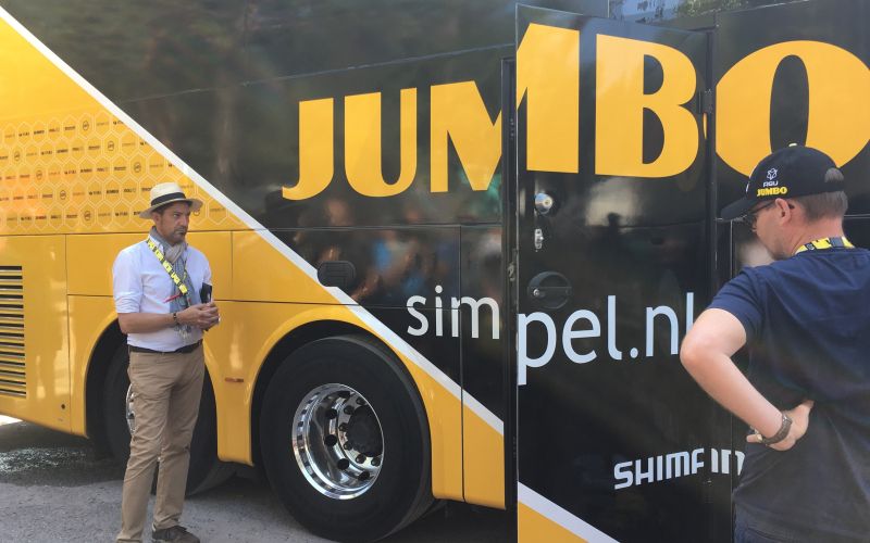 jumbo visma avtobus.jpg