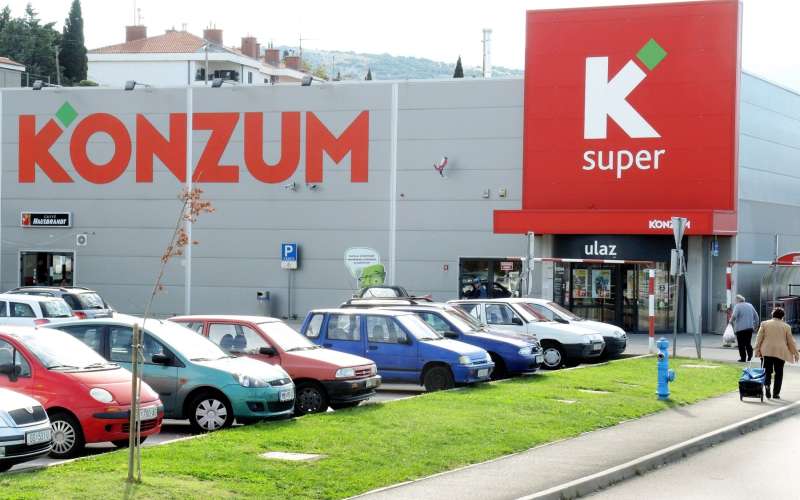 konzum, senj.jpg