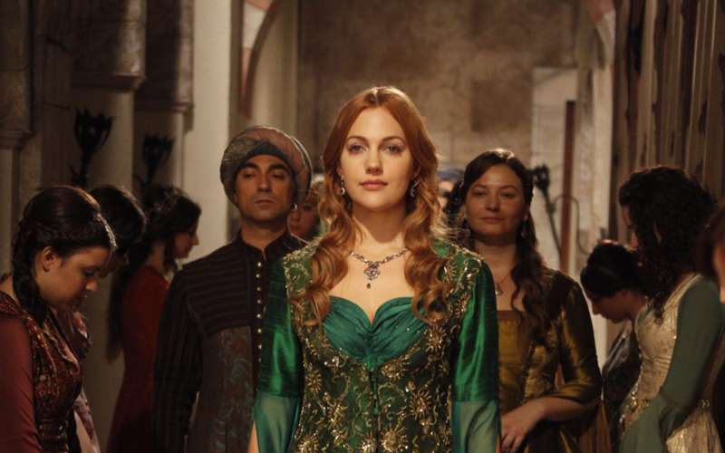 Meryem Uzerli, Hurrem  Sultan.jpg