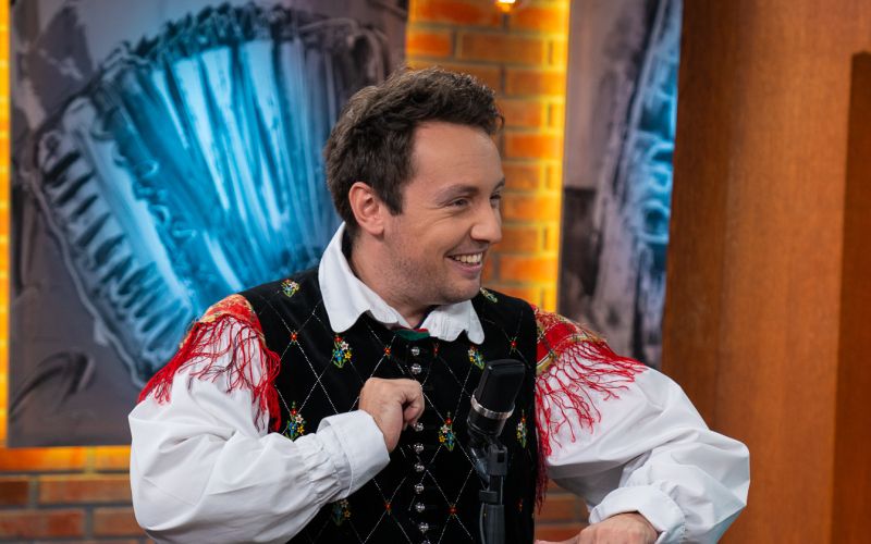 Alex Volasko predstavlja novo skladbo