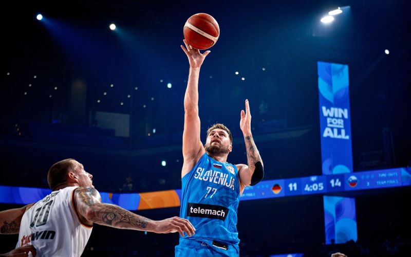 doncic slovenija.jpg