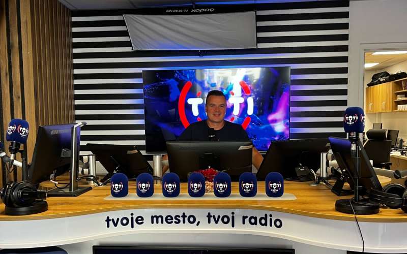 andrej-mernik, toti-radio