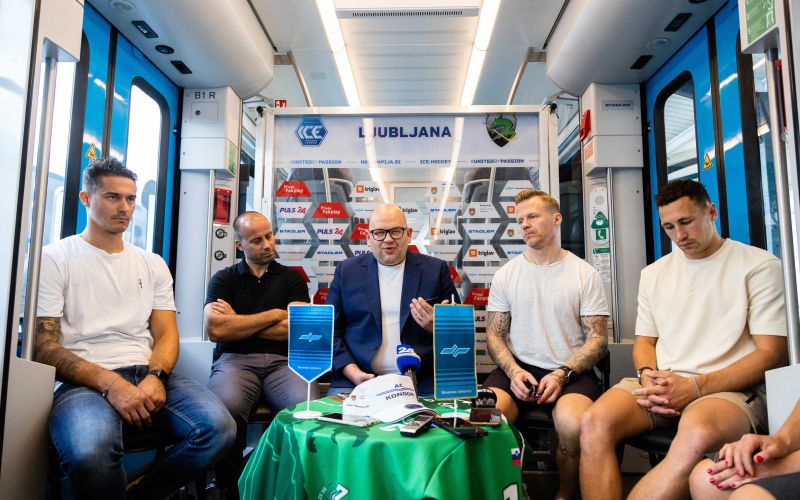 olimpija tiskovna.jpg