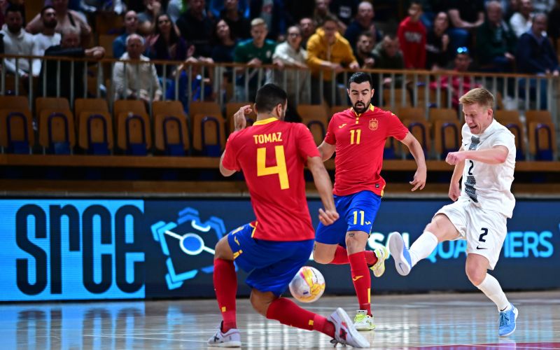 slovenija španija futsal.jpg