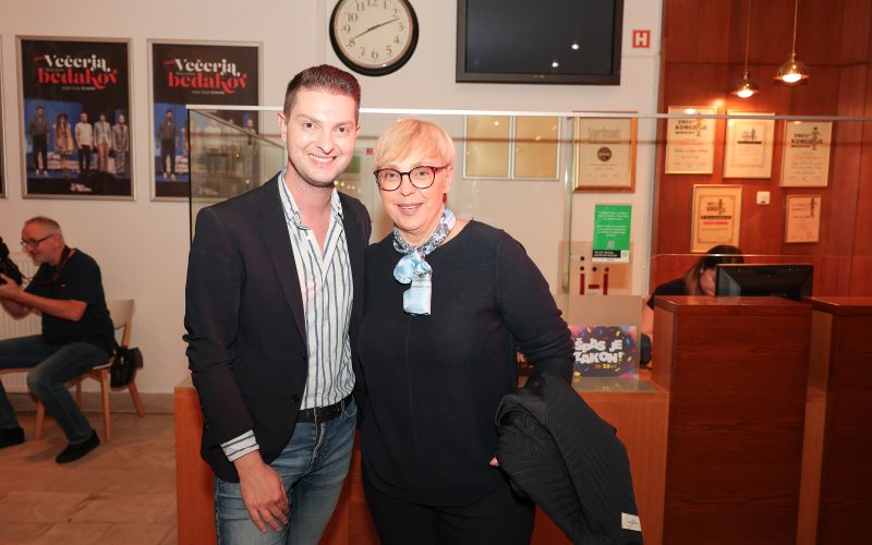 vecerja bedakov 3.jpg