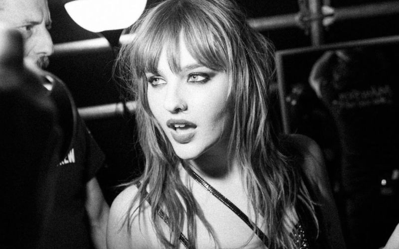 Mlada lepotica iz italijanske skupine Maneskin