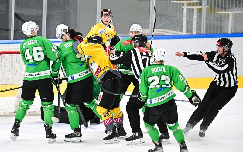 sz olimpija vienna capitals .jpg