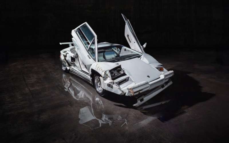 lambo-countach-nevozen