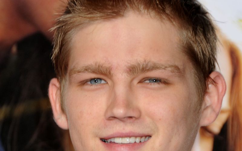 Evan Ellingson se je umaknil iz sveta igralstva pred desetimi leti.