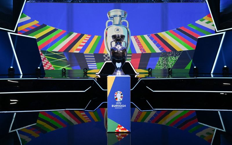 euro 2024 pokal.jpg