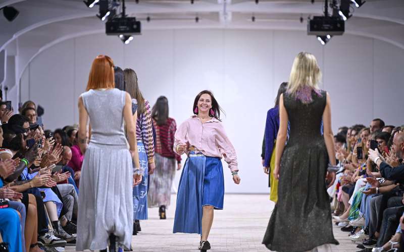 slovenska moda oblikovalka_tanja_uvera.jpg