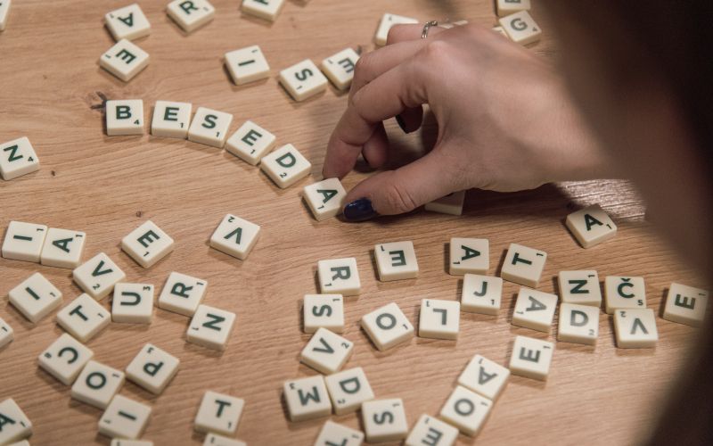 simbolična, scrabble, beseda, slovenščina, jezik, besedilo, slovnica, namizna-igra