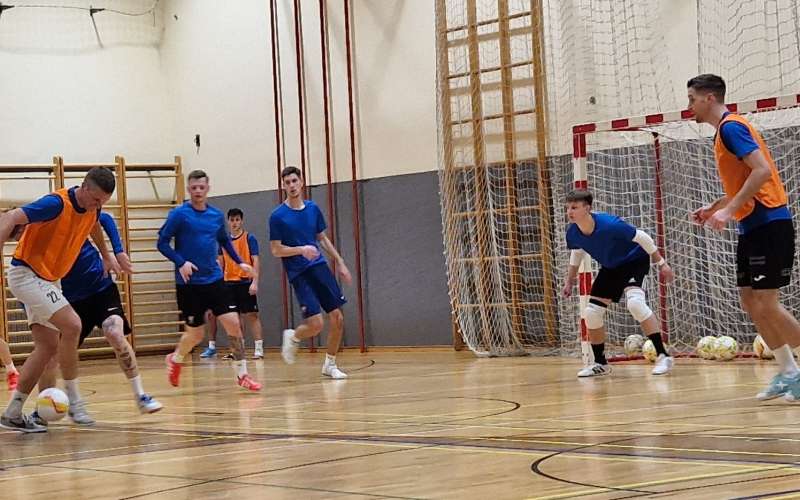 futsal, meteorplast-šic-bar, dobovec