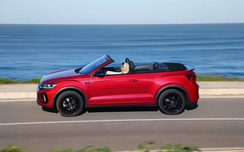 VW T-ROC cabrio.jpg