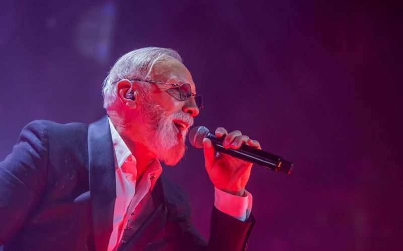 Dino Merlin je premagal hudo depresijo in iz tega temnega ob