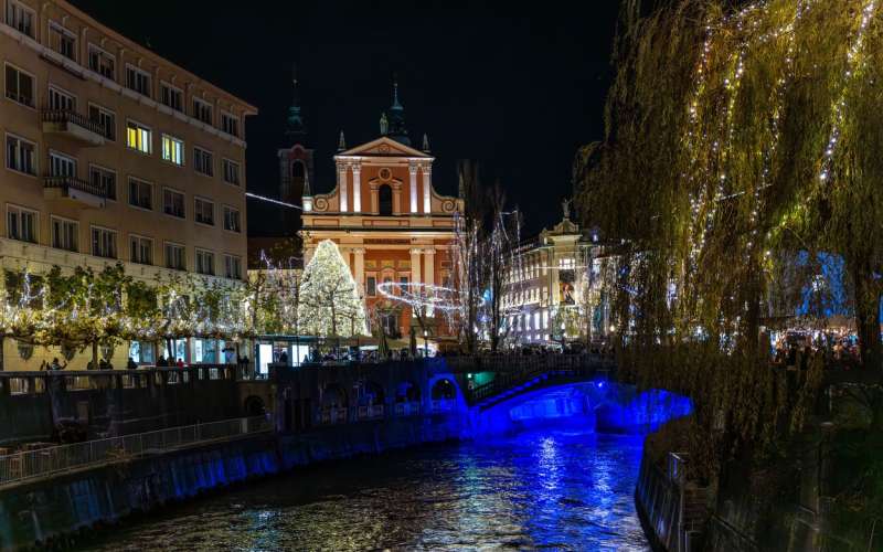 Ljubljana center okrasitev turist