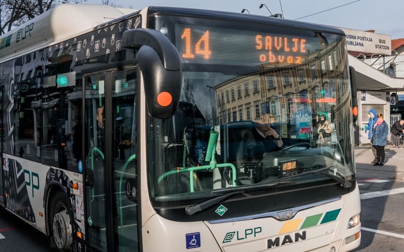 avtobus, lpp, številka 14.jpg