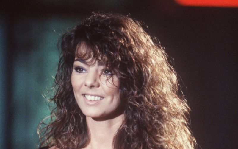 Sandra je še danes najbolj uspešna nemška glasbenica vseh časov.