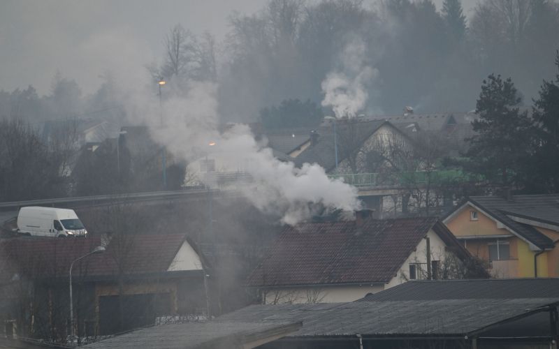 medvode, inverzija, onesnažen zrak.JPG