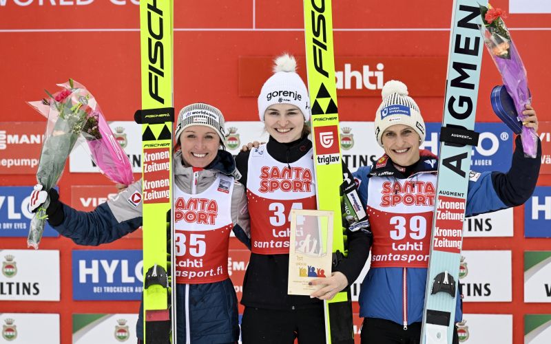 nika kriznar.jpg