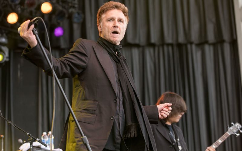 John Waite, solo glasbenik in pevec skupin The Babys in Bad English na Sommerset festivalu 2017.