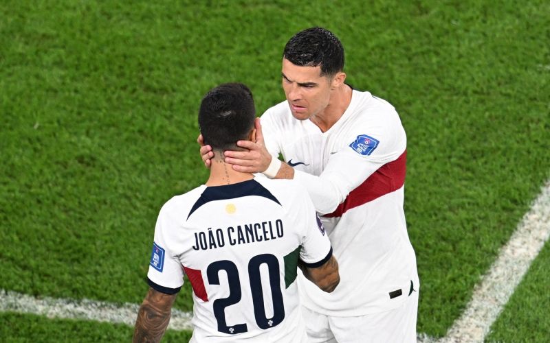 cancelo ronaldo portugalska.jpg