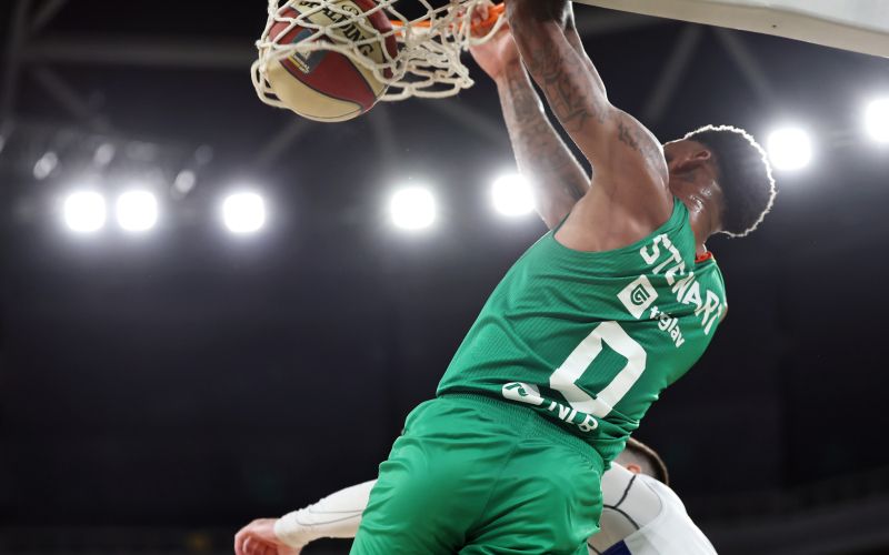 aj stewart cedevita olimpija mornar.JPG