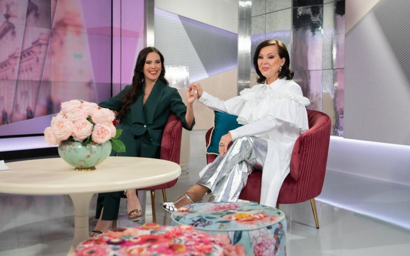 Ula Furlan, Miša Molk