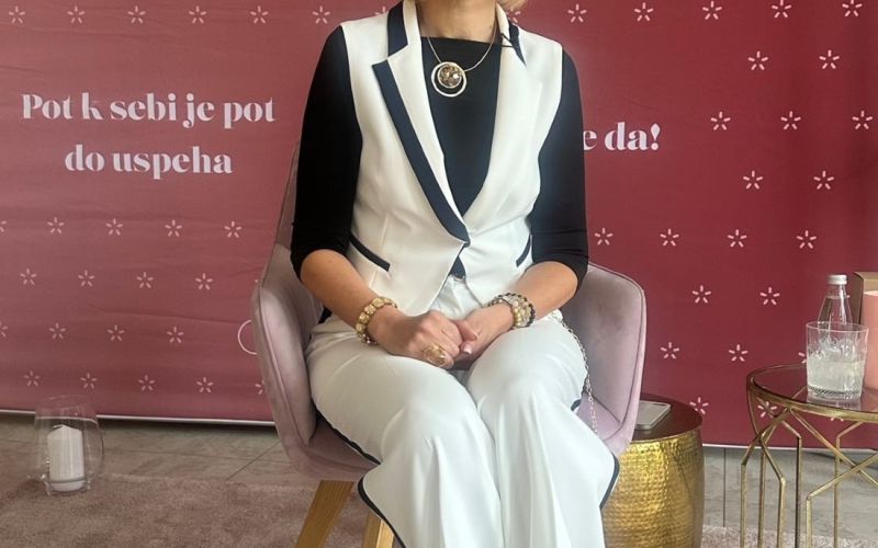 Tanja Skaza, vizionarska voditeljica, prejemnica številnih nagrad tako v Sloveniji kot v tujini.jpg