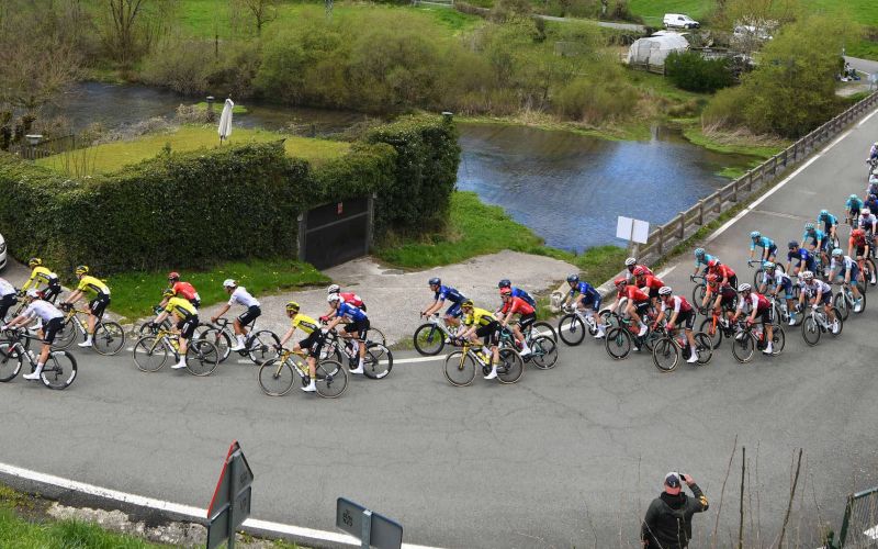 dirka po baskiji.jpg