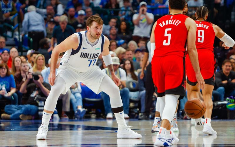 doncic dallas.jpg