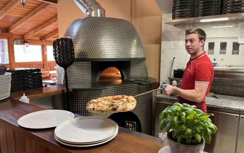 spizza, špizza, najpicerija, naj-picerija, naj-picerija-slovenije-2024