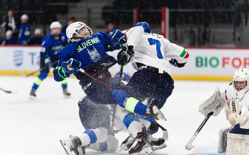 slovenija hokej reprezentanca u18 24.jpg