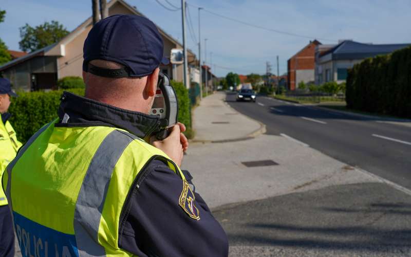 policisti, policija, akcija, akcija-hitrost, maraton-nadzora-hitrosti, meritev-hitrosti