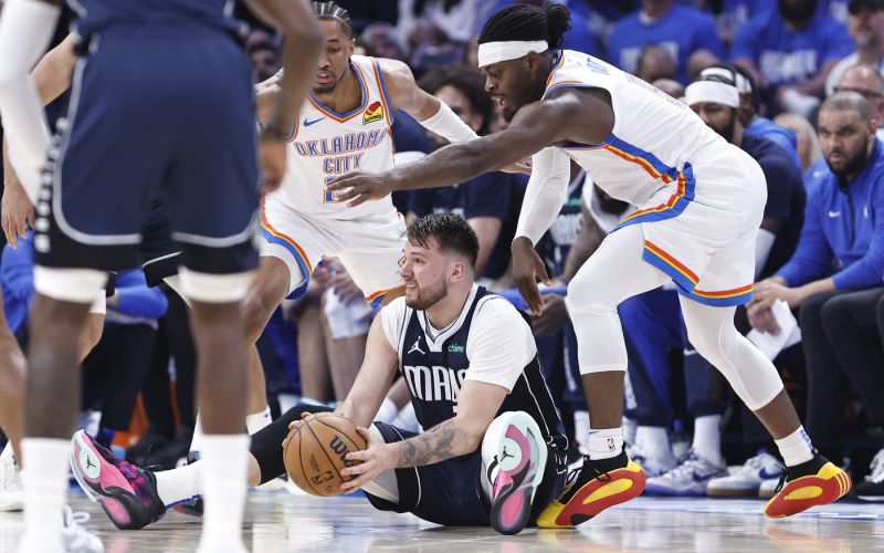 doncic dallas oklahoma.jpg