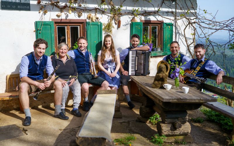 ansambel-svizci, dejan-zupan