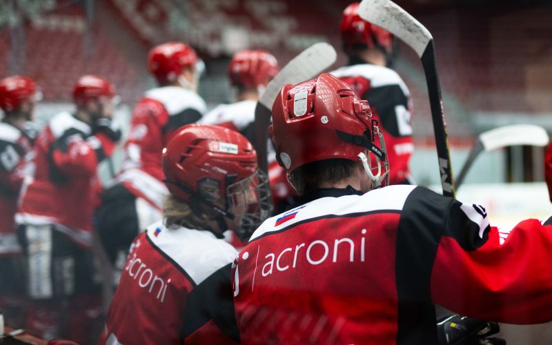 hokej jesenice.jpg