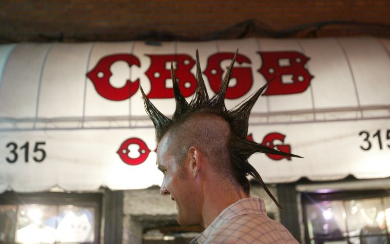 CBGB je bil 33 let preročišče in svetišče panka.