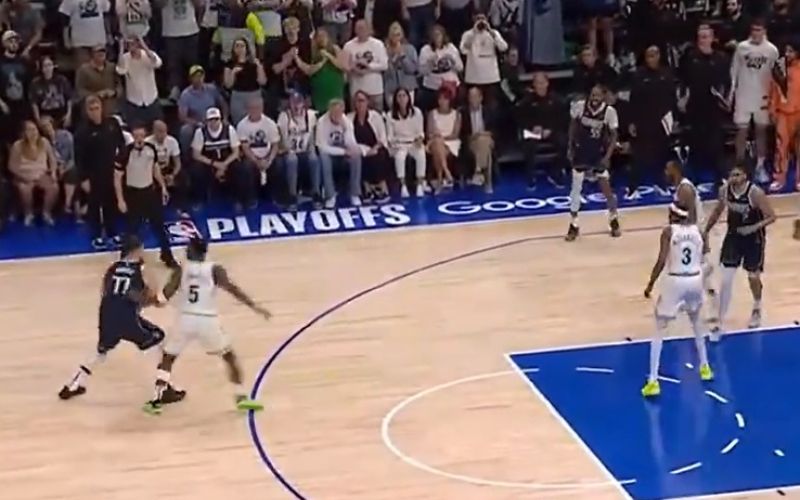 doncic trojka.jpg