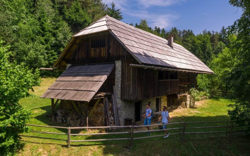 Kavcnikova-domacija-02-visitsaleska-1024×682