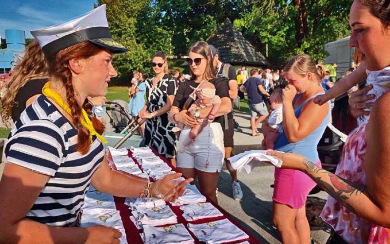 novorojenčki-velenje-sprejem