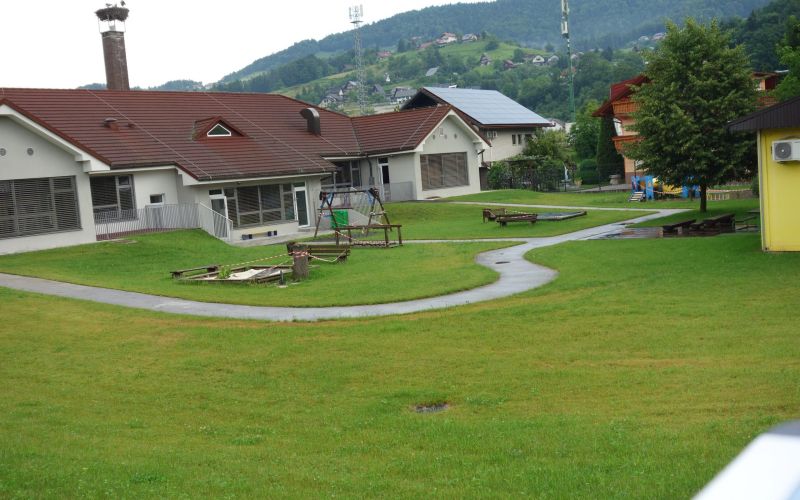 vrtec smartno igrala