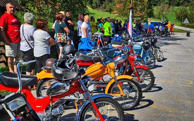 tomos-motorji-v-sentilju