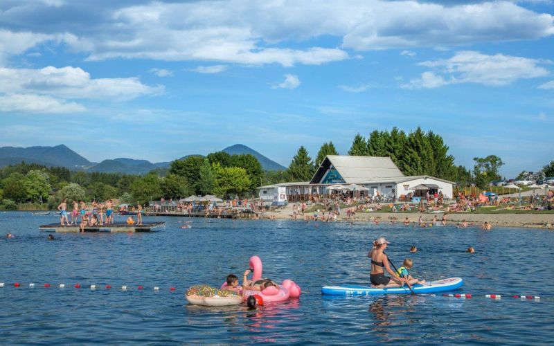 Vranič Matej jezero plaža poletje m