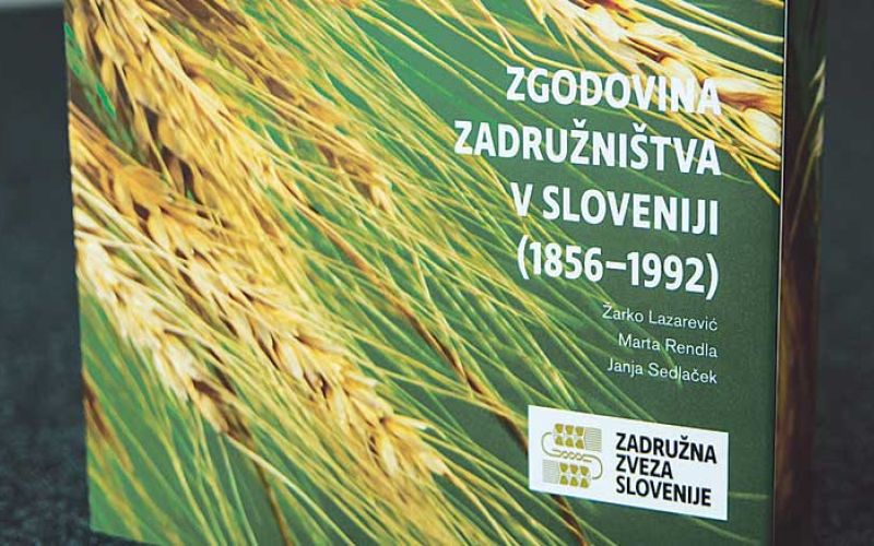 Monografija-ZZ-Slovenije