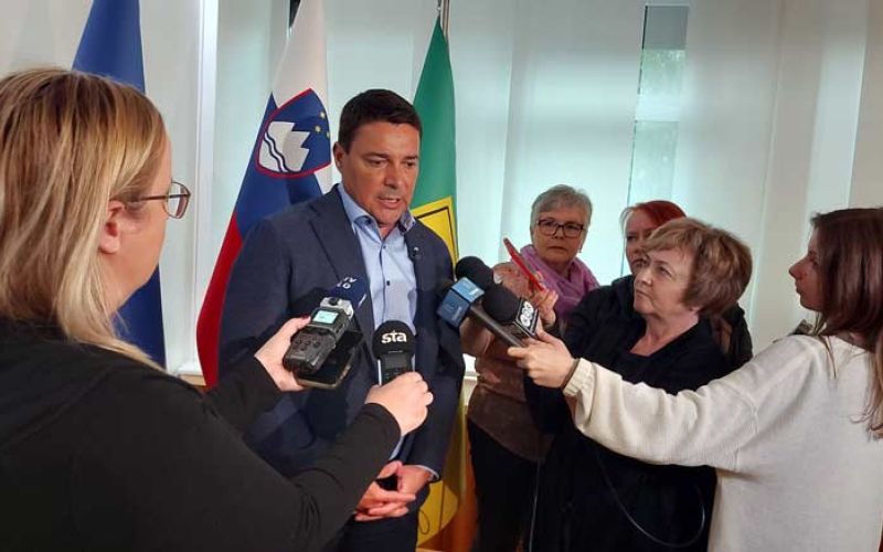 Peter-Dermol-tiskovna