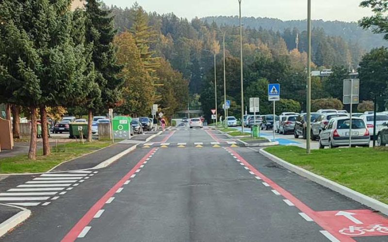 Pločnik-Kardeljeva-1,-okt-2023