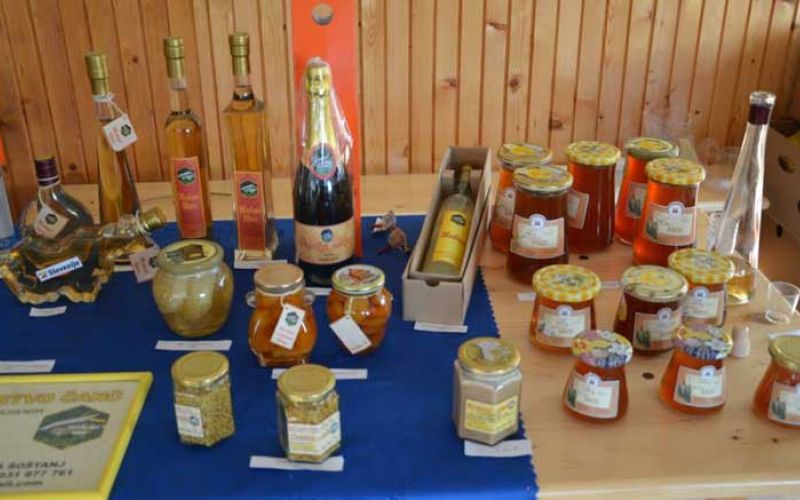 čebelji-izdelki-Čanč-(2)