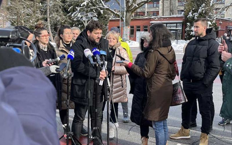 protest-ogrevanje_8811